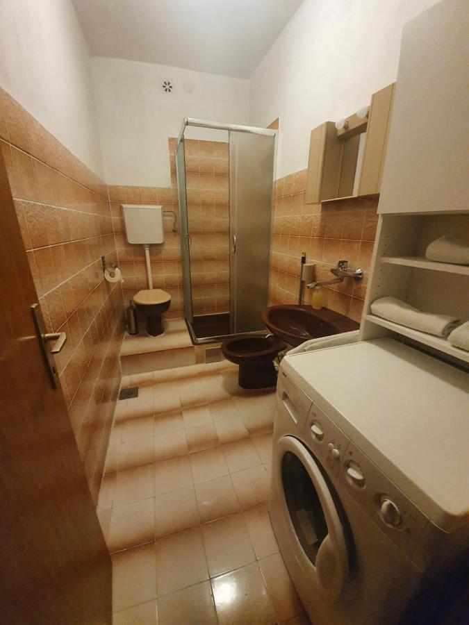 Brodarica Al Zewnętrze zdjęcie